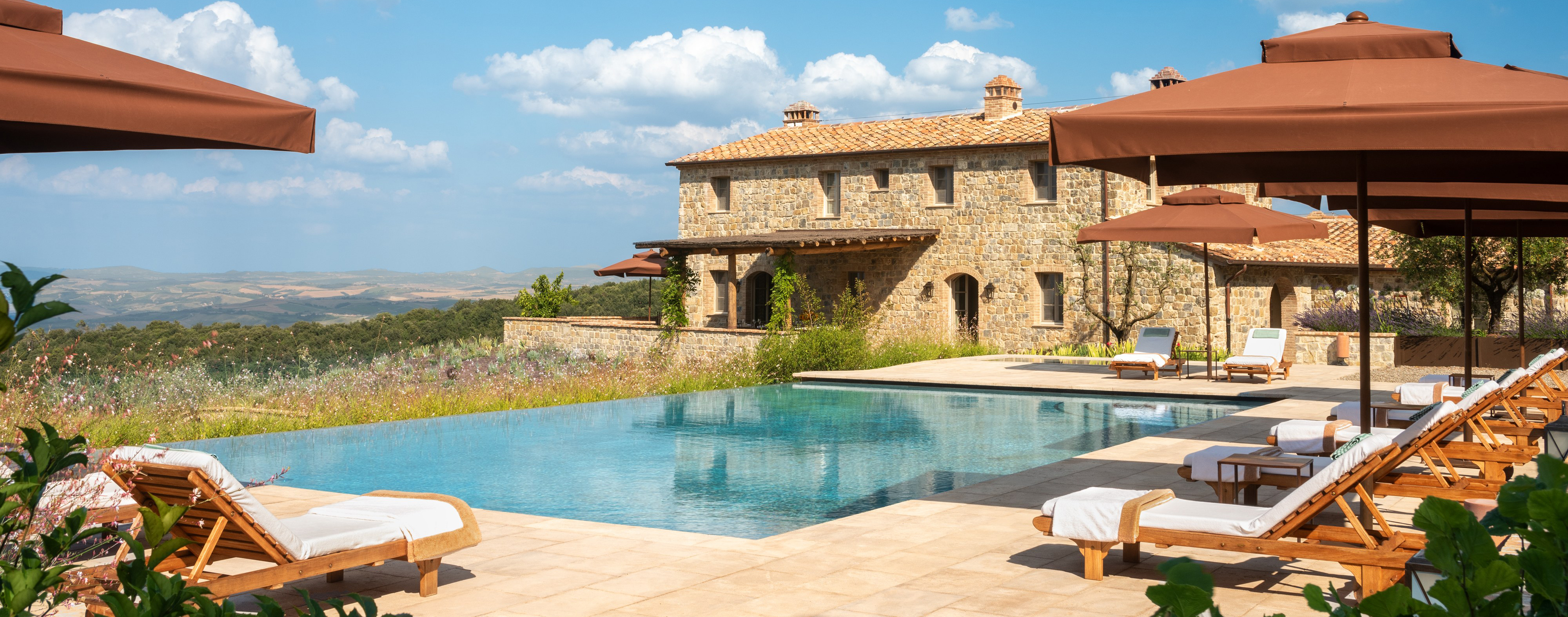 Summer Vacation in a Luxury Villa in Tuscany